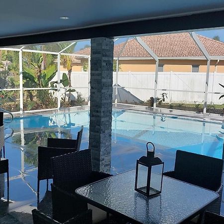 Cape Coral Canalfront Buitenkant foto
