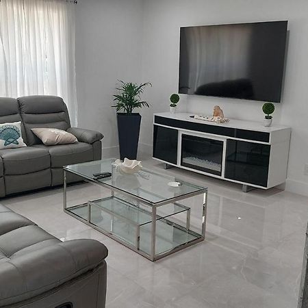 Cape Coral Canalfront Buitenkant foto